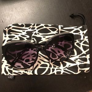 DVF sunglasses black